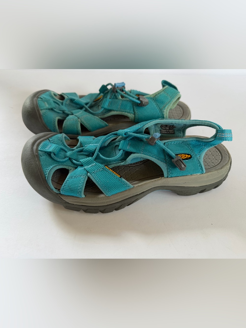 ☀️ Keen Blue Adventure Shoes Women’s size 7 1/2 | Water Hiking Comfort River